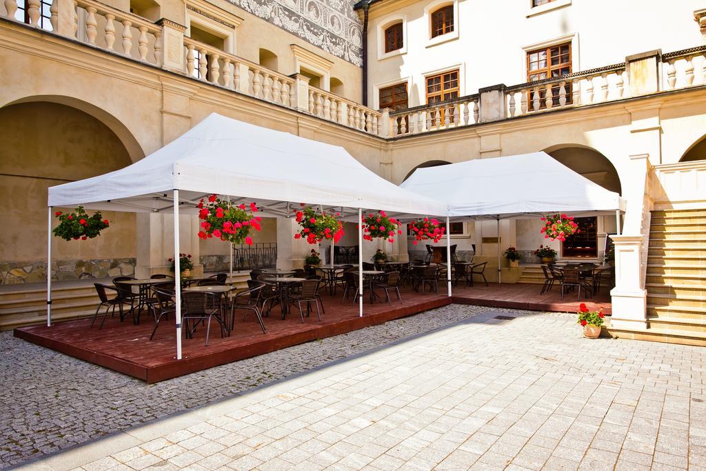 Hotel Zamek W Krasiczynie Exterior foto