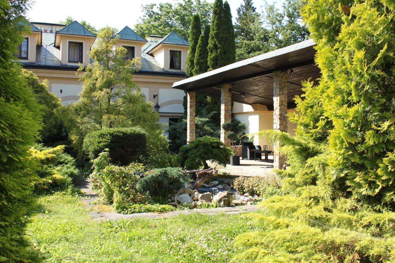 Hotel Zamek W Krasiczynie Exterior foto